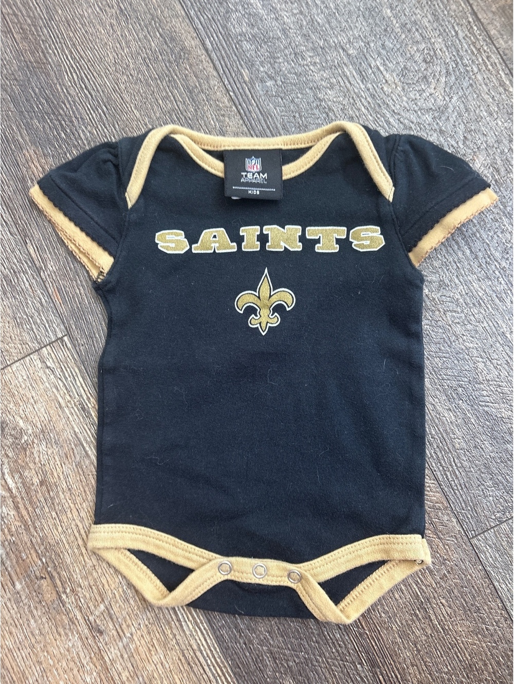 New Orleans Saints Baby Bodysuit Shirt 0-3 Months Cotton Black & Gold Boys girls